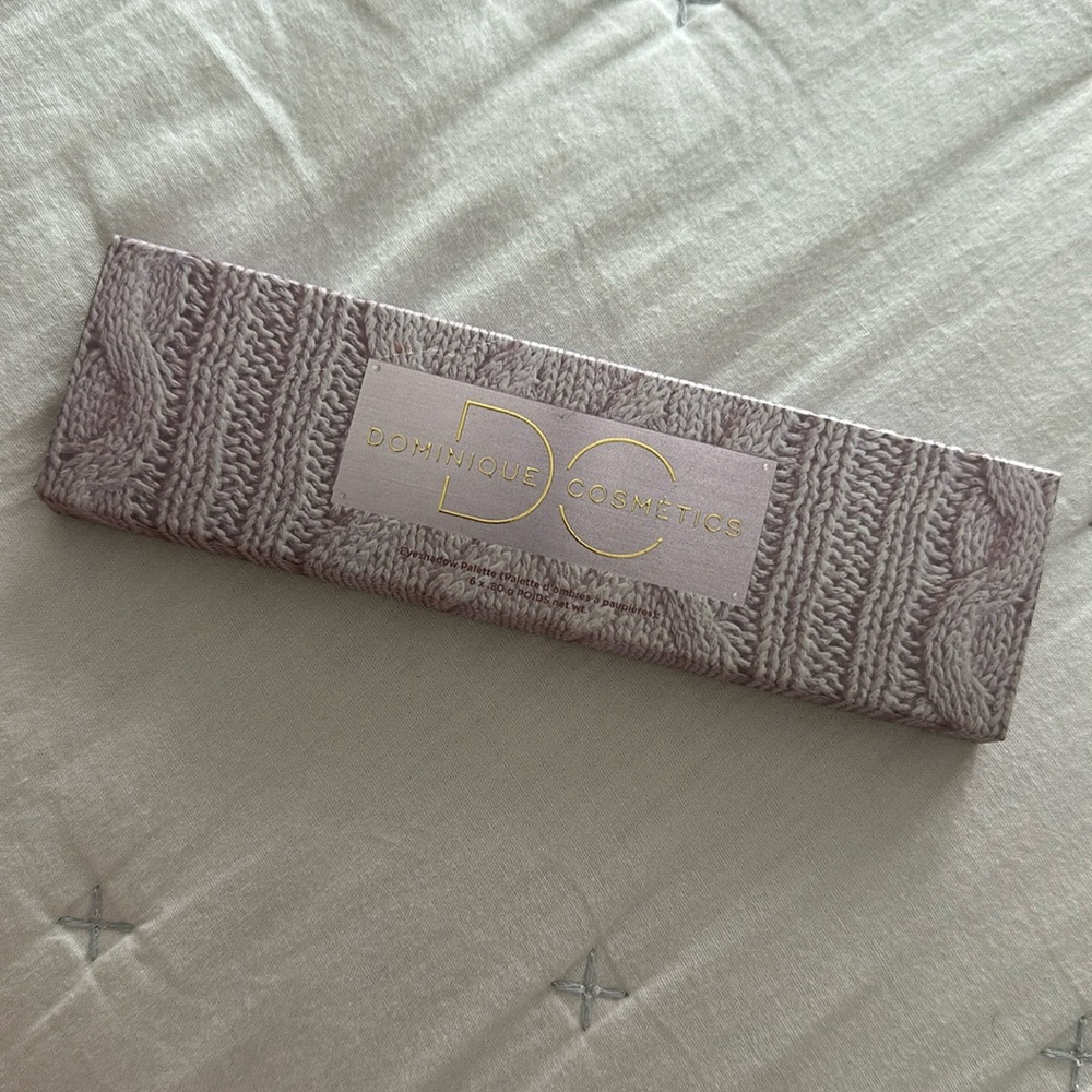 Dominique Cosmetics eye shadow palette